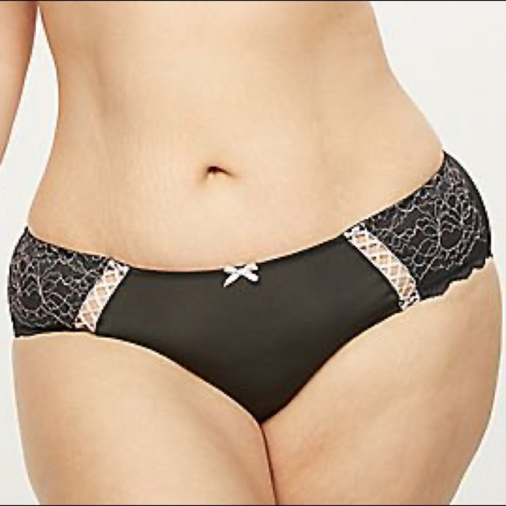 3X 22/24W Hipster Panty with Cross-Dyed Lace